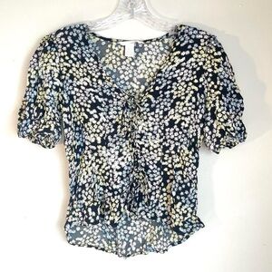 H&M Floral Print Women's Top - Black and White Small